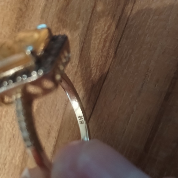 14k Citrine Diamond ring - Picture 8 of 10